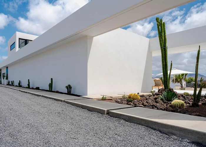 White Lava By Aura Collection Villa *