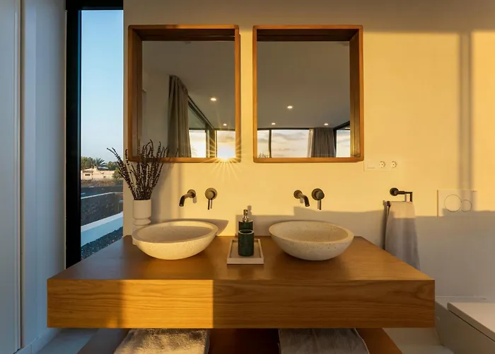 Villa White Lava By Aura Collection